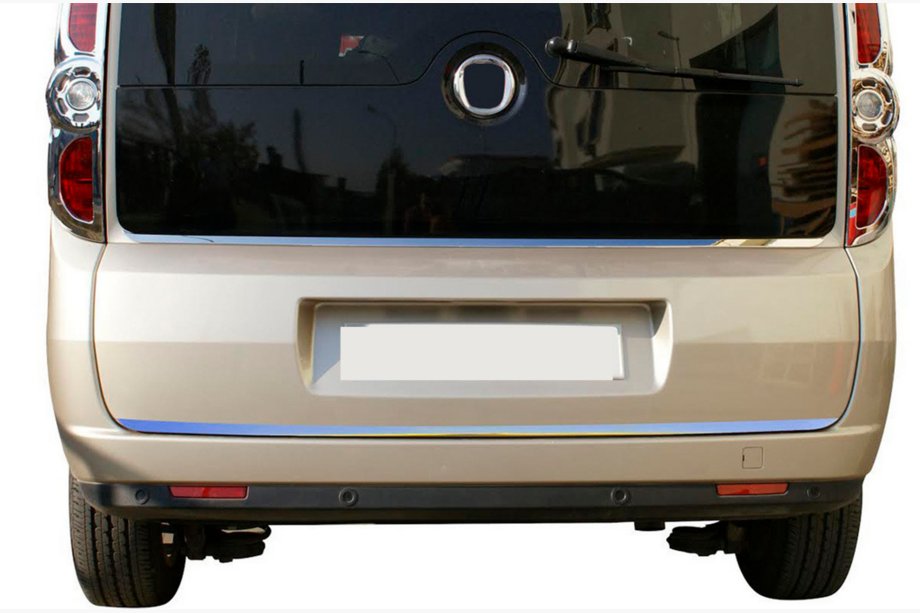 Fiat Doblo II 2010–2022 Nerezová ochranná lišta hrany veka kufra OmsaLine – talianska nehrdzavejúca oceľ Image