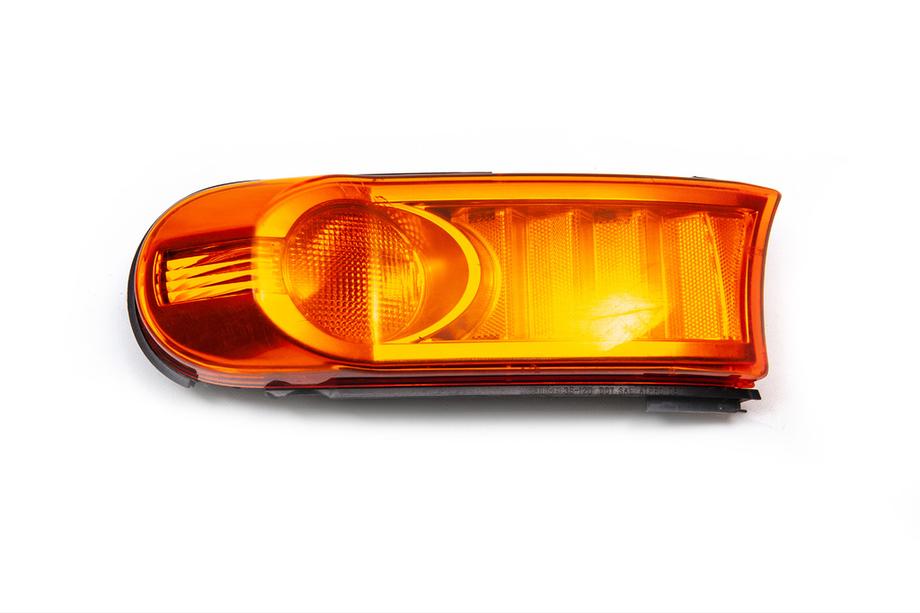 Toyota FJ Cruiser 2006–2022 Výpredaj! Predný smerový ukazovateľ použitý (pravý, 1 ks) Fotografia 1