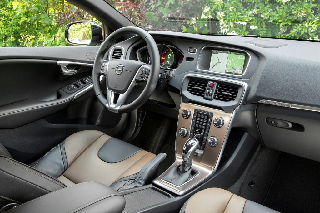 Terénna úprava hatchbacku Volvo V40 Cross Country