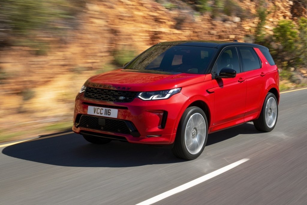 Kompaktný prémiový crossover Land Rover Sport