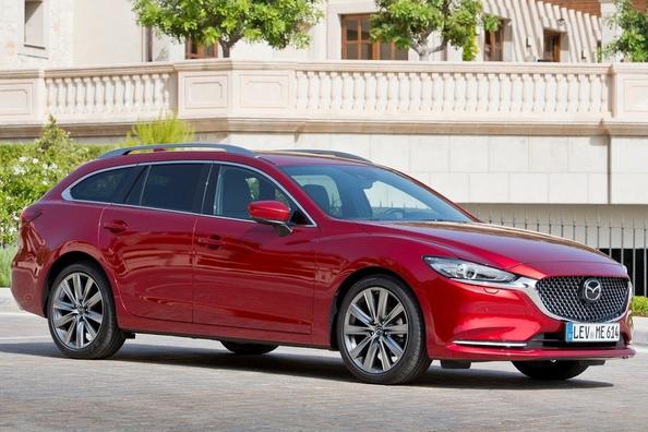 Recenzia modernizovaného kombi Mazda 6 Combi
