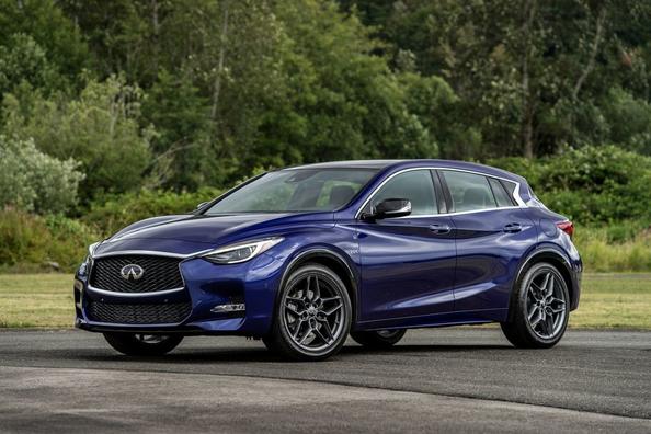 Kompaktný crossover Infiniti QX30