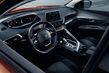 Kompaktný crossover Peugeot 3008 druhej generácie fotografia 6