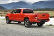 Recenzia stredne veľkého pickupu Toyota Tacoma fotografia 16
