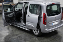 Citroen Berlingo/Multispace 2018– Bočné nášľapy Line (2 ks, hliník) fotografia 1