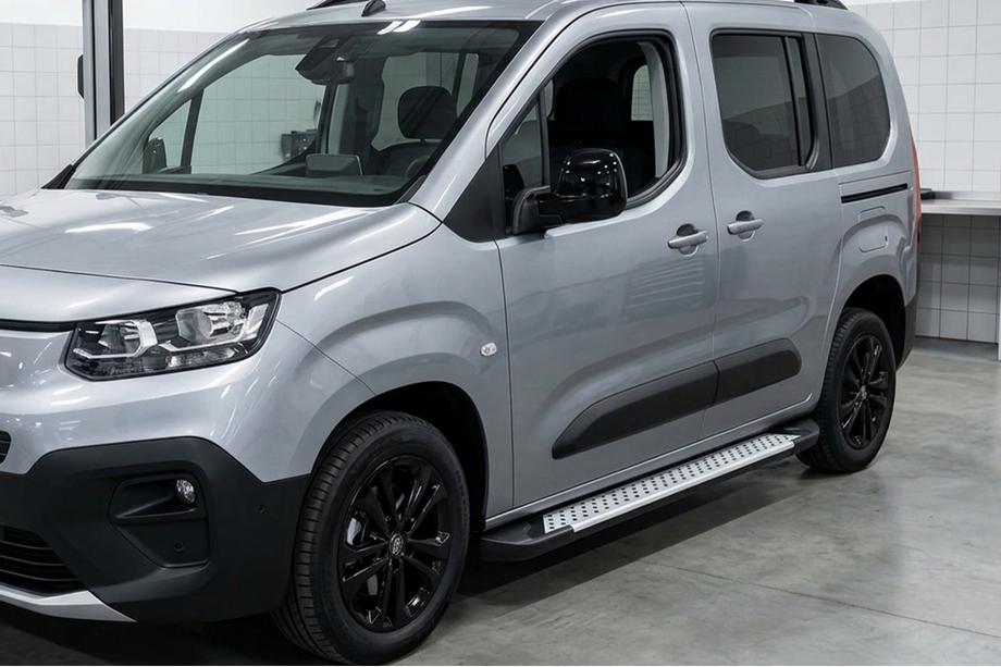 Peugeot Partner/Rifter 2019– Bočné nášľapy Allmond Grey (2 ks, hliník) Image