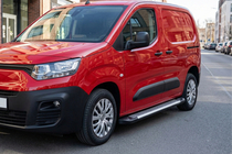 Opel Combo 2019– Bočné nášľapy Line (2 ks, hliník) fotografia 1