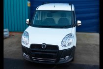 Fiat Doblo II 2010–2022 Chrómová lišta na spodnú mriežku (2010-2015, 2 ks, nerez) fotografia 4