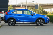 Mitsubishi Eclipse Cross 2017– OmsaLine bočné lišty dverí (4 ks, nerez) fotografia 4
