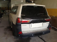 Lexus LX570/450d 2008–2022 Restylingový bodykit z modelu 2008-2016 na TRD Superior (2016-2020) fotografia 16