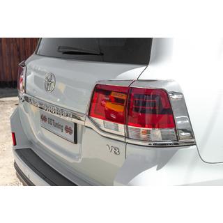 Chrómové kryty zadných svetiel (2015+, 4-dielne, plastové) Toyota Land Cruiser 200 2007–2021 fotografia 3