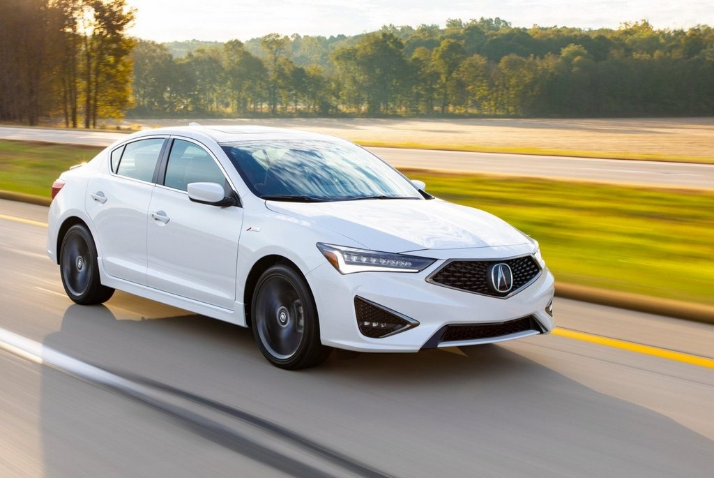 Recenzia kompaktného sedanu Acura ILX