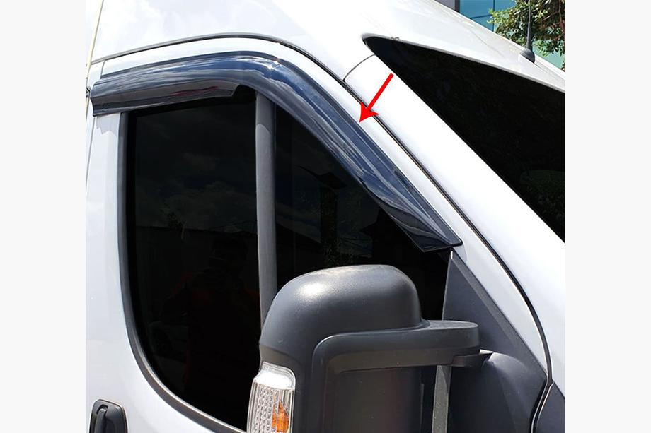 Peugeot Boxer 2006–2025 Okenné deflektory (2 ks, Sunplex) Image