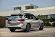 Nabitý crossover BMW X3 M s pohonom všetkých kolies fotografia 5