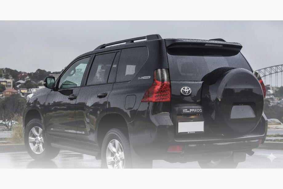 Toyota Land Cruiser Prado 150 2009–2023 Zadné svetlá typu GX (2009–2017, 2 ks) Fotografia 1