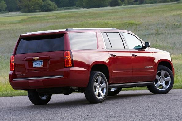 Recenzia veľkorozmerného SUV Chevrolet Suburban Fotografia 11