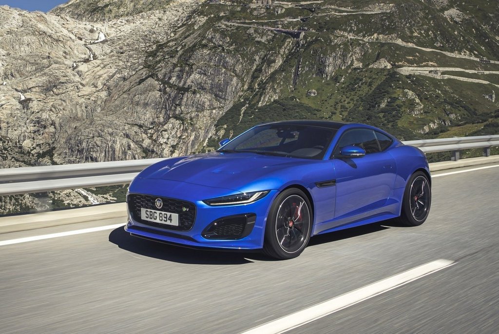 Aktualizovaná modifikácia športového kupé Jaguar F-Type Coupe