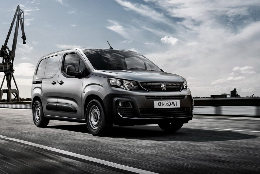 Prehľad kompaktného vanu Peugeot Partner