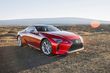 Recenzia vysokovýkonného kupé Lexus LC500 fotografia 15