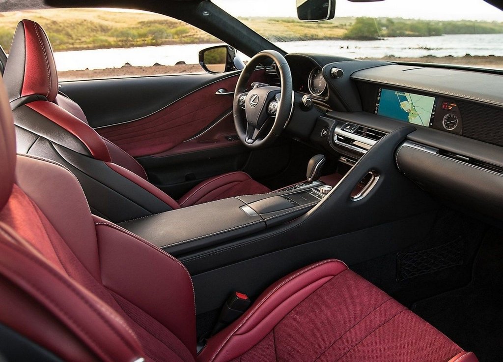 Recenzia vysokovýkonného kupé Lexus LC500