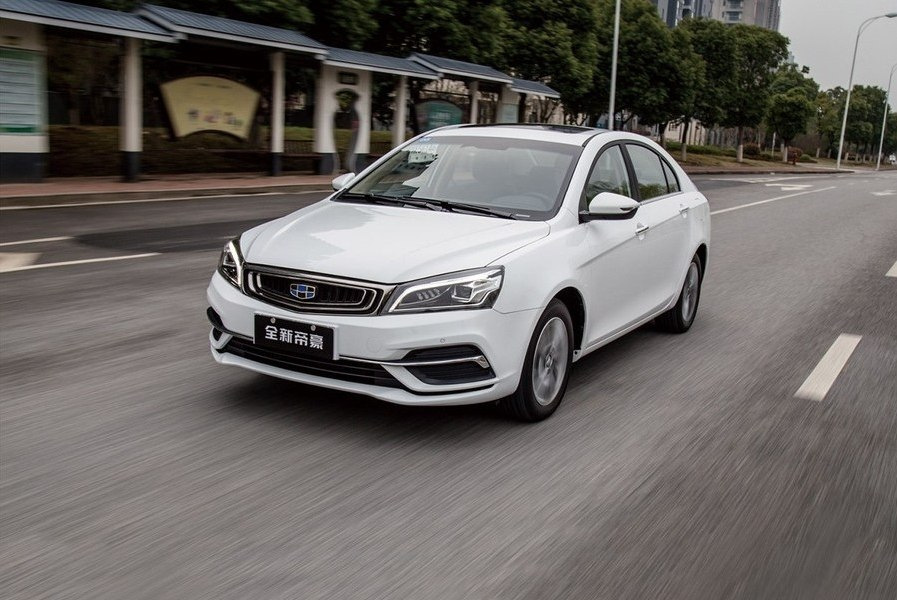 Recenzia modernizovaného sedanu Geely Emgrand 7