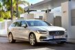 Recenzia plnohodnotného kombi Volvo V90 fotografia 1