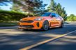 Recenzia plnohodnotného liftbacku KIA Stinger fotografia 14