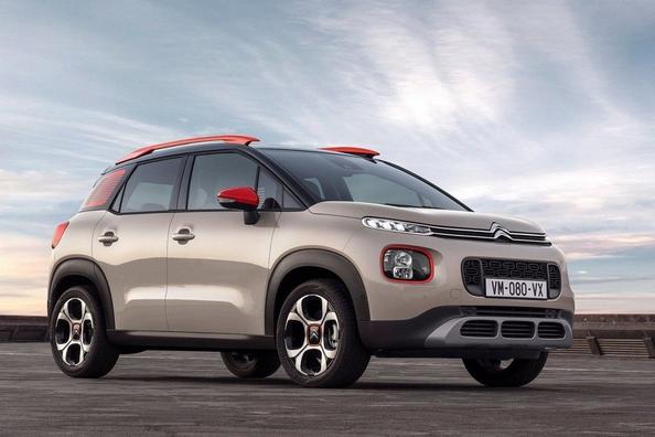 Kompaktný mestský crossover Citroen C3 Aircross