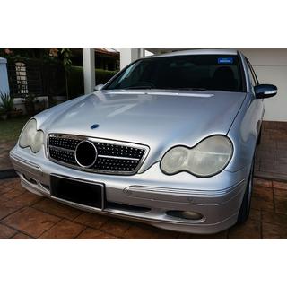 Predná maska chladiča Diamond Silver Mercedes C-trieda W203 2000–2007 fotografia 1