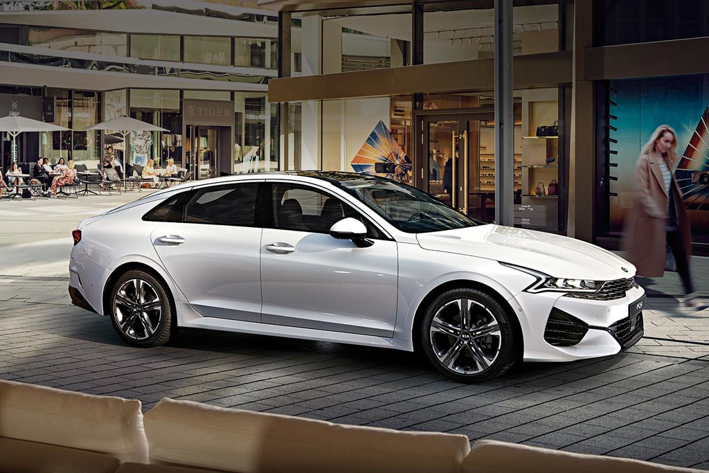 Nová generácia sedanu KIA Optima
