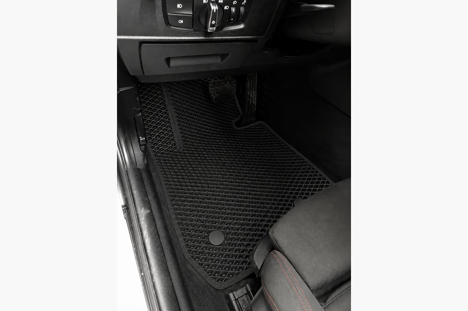 BMW 1. séria F20/F21 2011–2019 Podlahové rohože EVA (čierne) Image