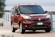 Recenzia modernizovaného kompaktného vanu Fiat Doblo fotografia 3
