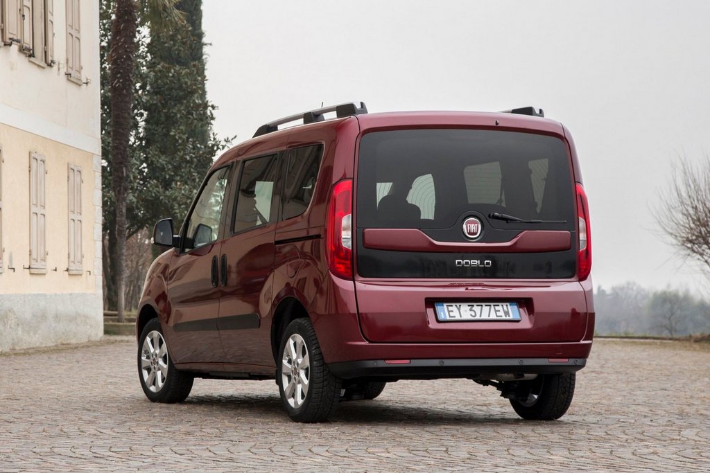 Recenzia modernizovaného kompaktného vanu Fiat Doblo