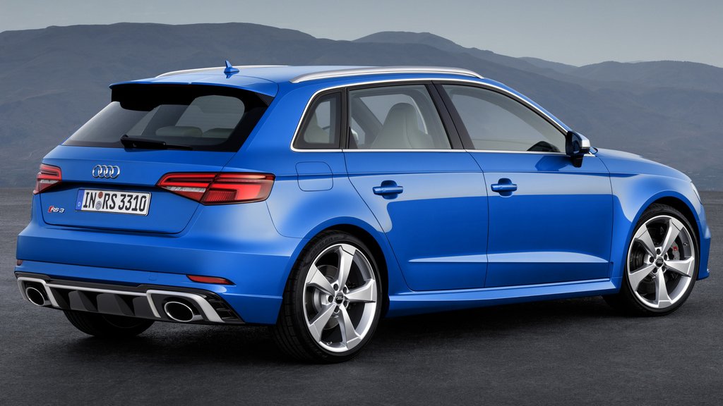 Recenzia nabitého hatchbacku Audi RS3 Sportback s pohonom všetkých kolies