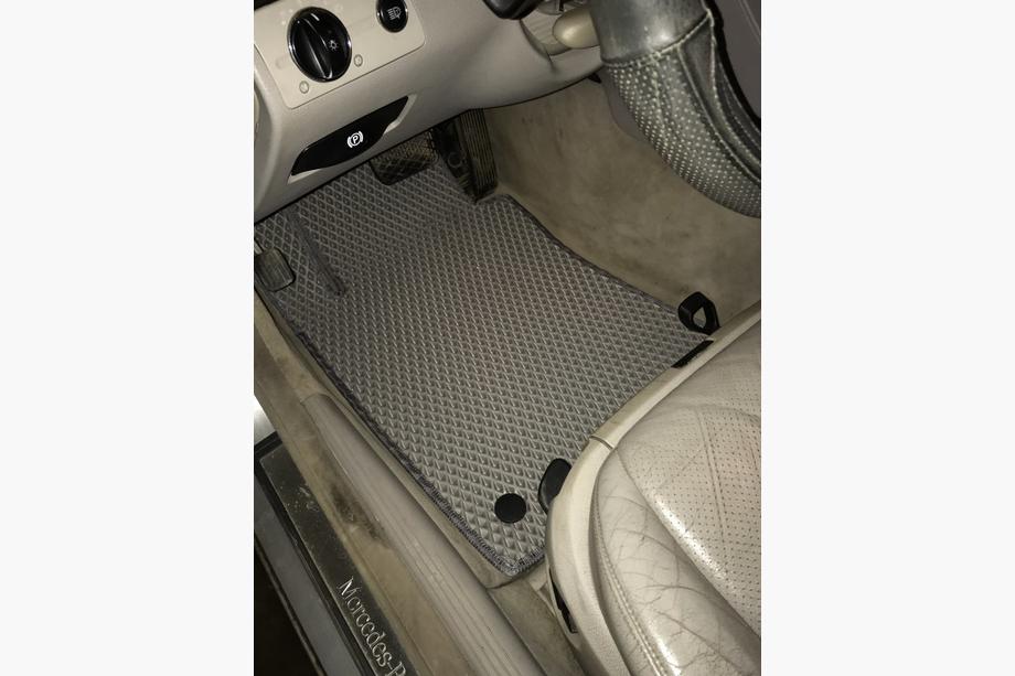 Mercedes E-class W211 2002–2009 EVA autokoberce (sivé) Fotografia 4
