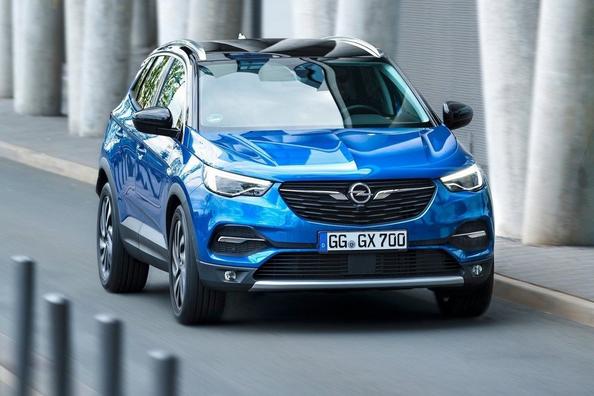 Kompaktný mestský crossover Opel Grandland X