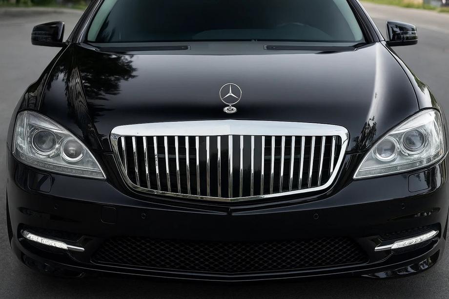 Mercedes S-class W221 2005–2013 Maska chladiča Maybach V1 (2009-2013) Image