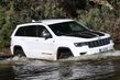 Recenzia prémiového SUV Jeep Grand Cherokee fotografia 6