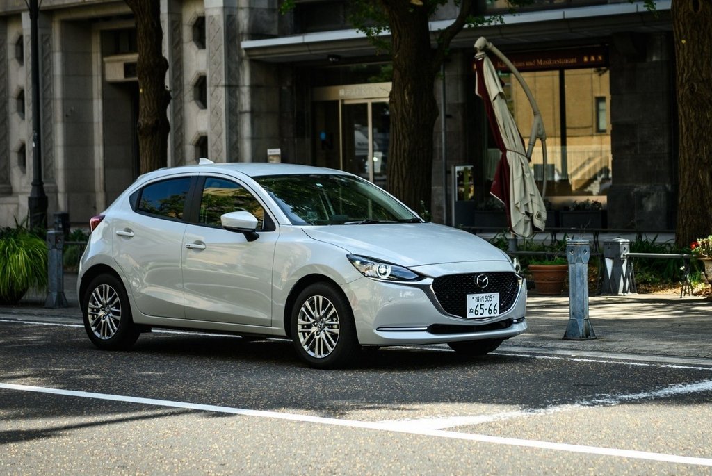 Modernizovaný subkompaktný hatchback Mazda 2