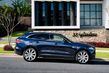 Stredne veľký prémiový crossover Jaguar F-Pace fotografia 4