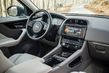 Stredne veľký prémiový crossover Jaguar F-Pace fotografia 10
