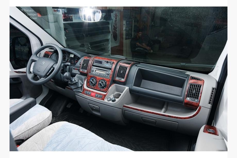Peugeot Boxer 2006–2025 Kryty palubnej dosky (2006-2014) Piano čierna Fotografia 3