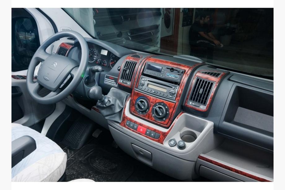 Peugeot Boxer 2006–2025 Kryty palubnej dosky (2006-2014) Piano čierna Fotografia 4