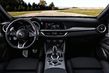 Prvá generácia kompaktného crossoveru Alfa Romeo Stelvio fotografia 11