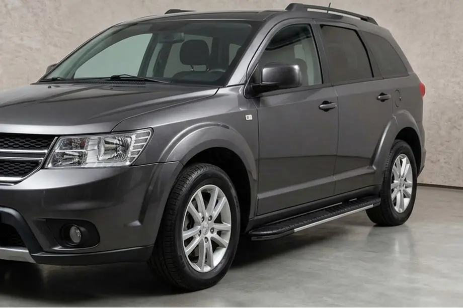 Fiat Freemont 2011–2016 Bočné nášľapy Bosphorus Grey (2 ks, hliník) Image