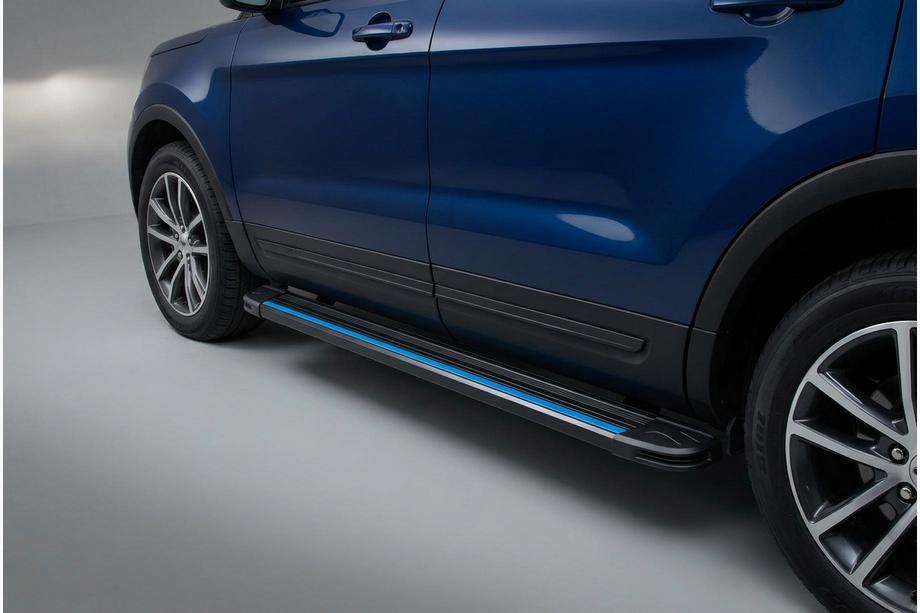 Ford Explorer 2011–2019 Bočné nášľapy Maya Blue (2 ks, hliník) Fotografia 1