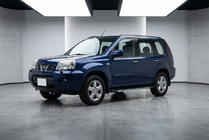 Nissan X-trail T30 2002–2007 Bočné prahy Maya V1 (2 ks, hliník) fotografia 1