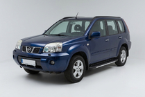 Nissan X-trail T30 2002–2007 Bočné nášľapy Bosphorus Grey (2 ks, hliník) fotografia 1