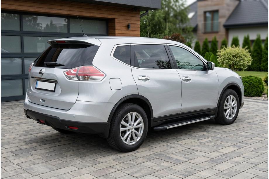 Nissan X-trail T32/Rogue 2014–2021 Bočné nášľapy Bosphorus Grey (2 ks, hliník) Image