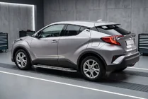 Toyota C-HR 2016–2023 Bočné nášľapy Maydos V2 (2 ks, hliník) fotografia 1